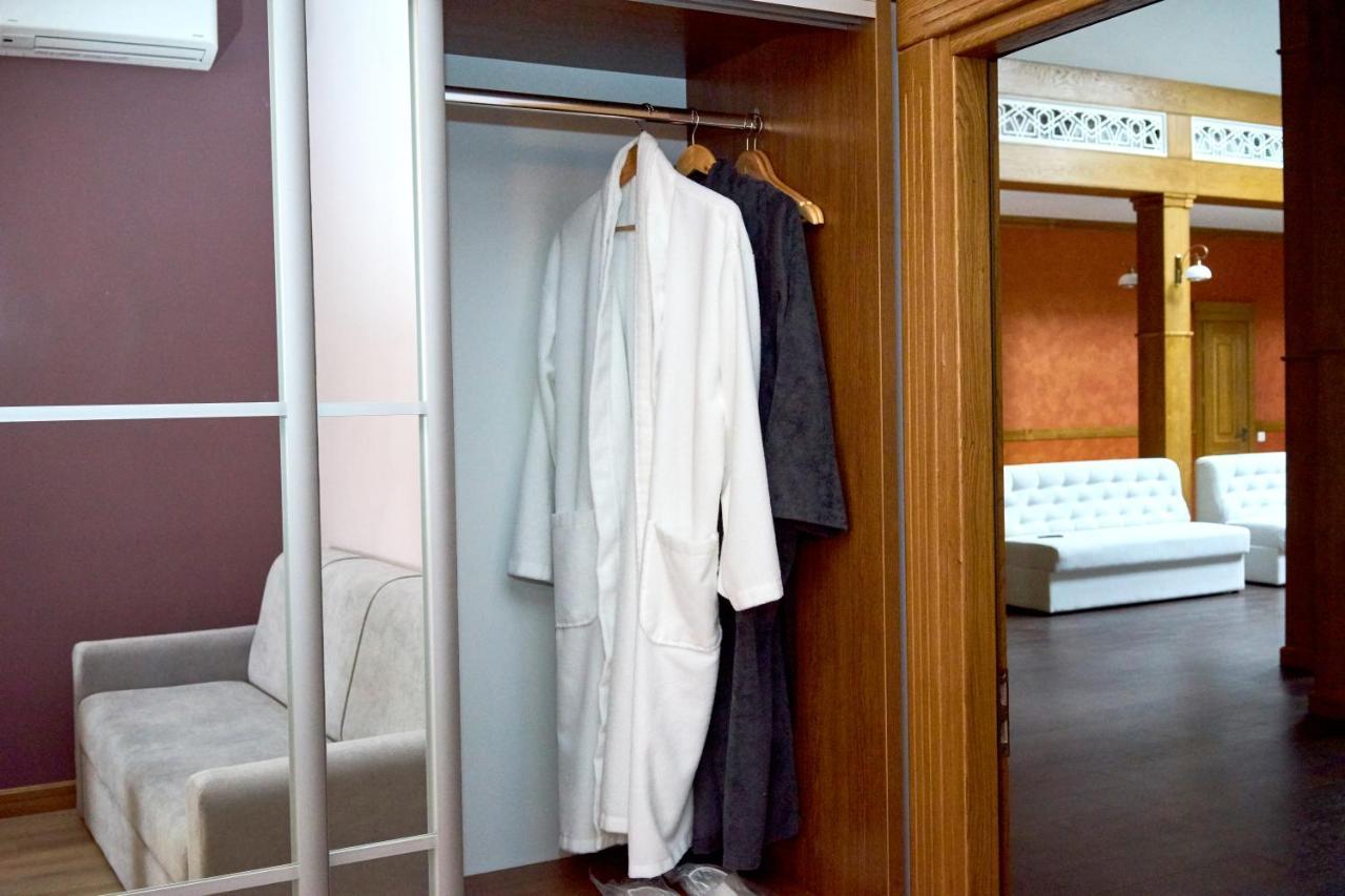 Hotel Східний Berezhany Zewnętrze zdjęcie